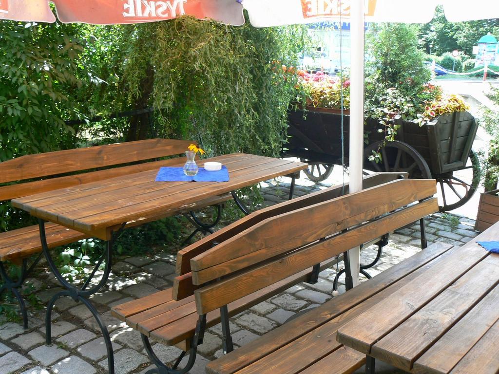 Hotel Snieznik Klodzko Exterior photo